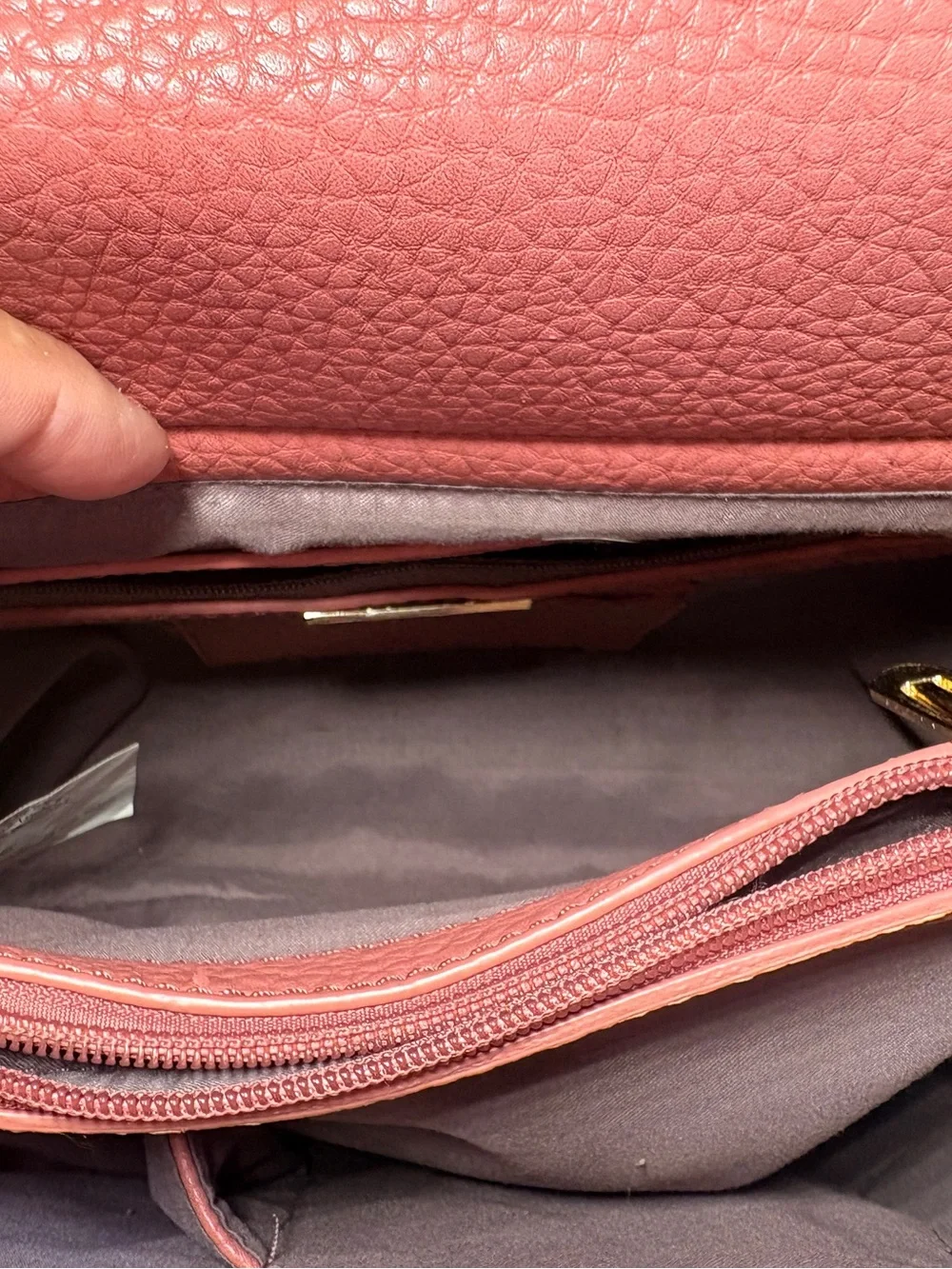 Michael Kors Coral Pink Leather Hand Bag with Snake-Print Handles Knock Off